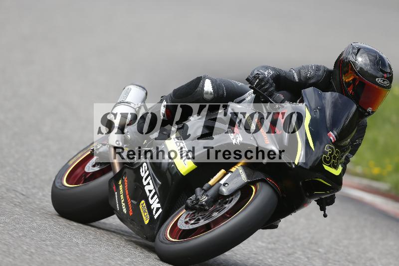 /37 28.07.2025 Dunlop Ride und Test Day ADR/Einsteiger gruen/33